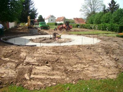 Arbeiten am 3. Bauabschnitt auf dem Mihlaer Friedhof haben begonnen (Bild vergrößern)