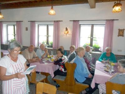 Gemütlicher Seniorennachmittag im Pfarrheim