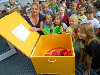 Foto zur Meldung: Förderverein überraschte zum Schulstart