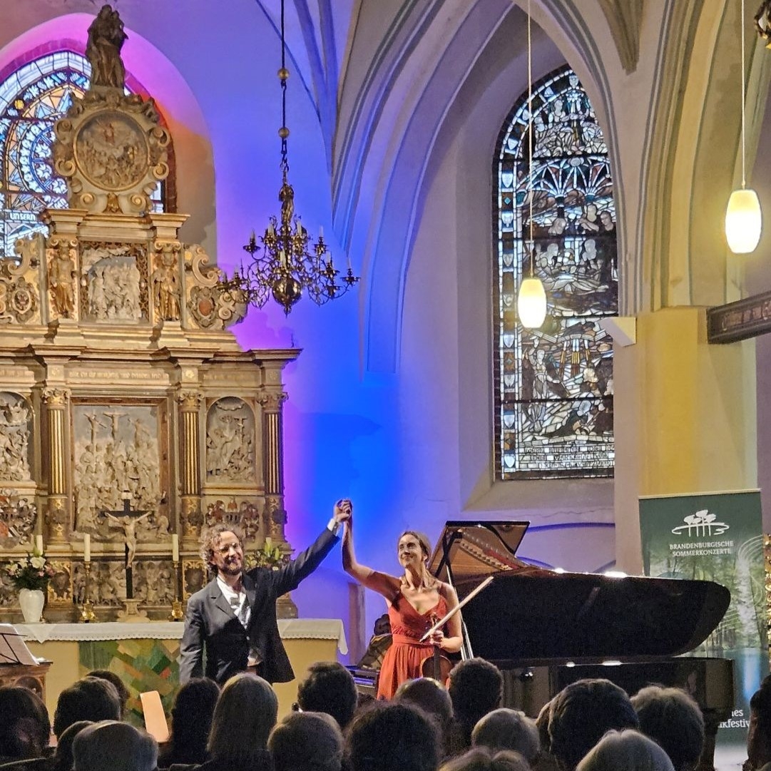 Faszinierendes Spiel ungewohnter Töne: Martin Helmchen und Vilde Frang brachten Béla Bartók zu Gehör. Foto: Dörthe Ziemer