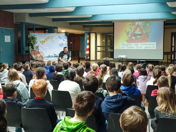 Autorenlesung in der Aula
