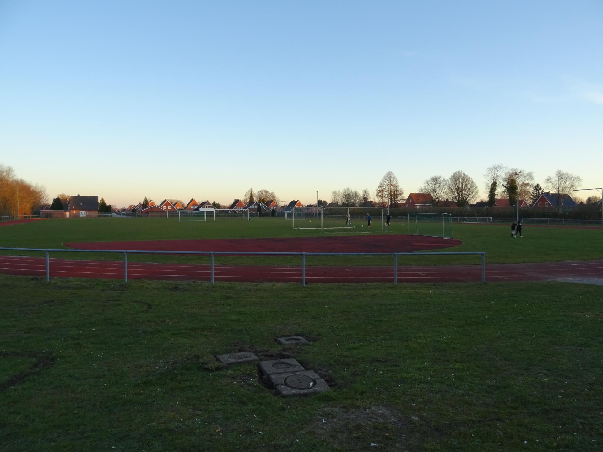 Mölenland-Sportplatz1