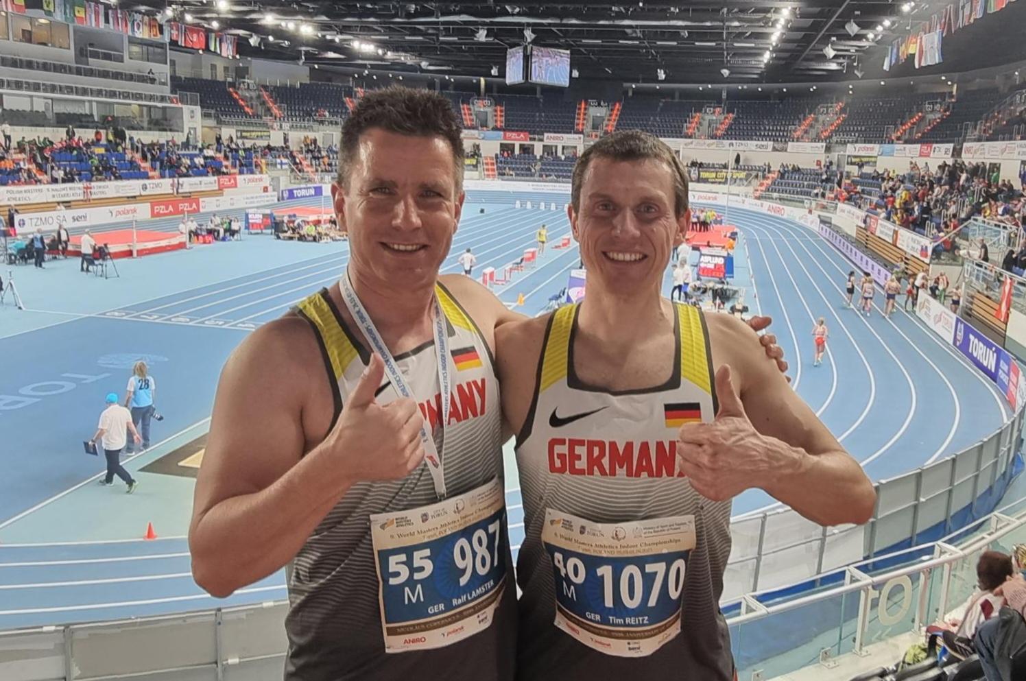 Ralf Lamster (links) und Tim Reitz (beide SVE) kehrten mit Top-Acht-Platzierungen und Rekorden von der Hallen-WM aus Polen zurück.