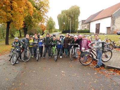 Dank für die Unterstützung während unserer Radfahrausbildung (Bild vergr&ouml;&szlig;ern)