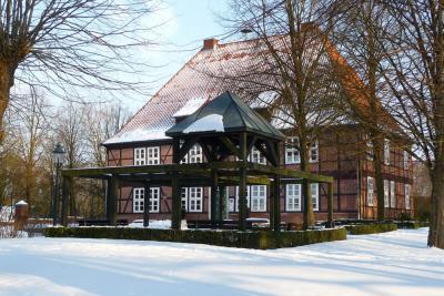 Amtshaus im Winter