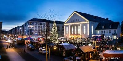 Foto zu Meldung: Händlersuche für den Weihnachtsmarkt, denn nach dem Fest ist vor dem Fest