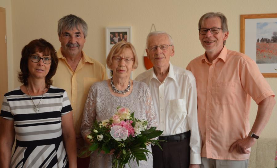 Wittenberge Vor 65 Jahren Geheiratet Gluckwunsche Zur Eisernen