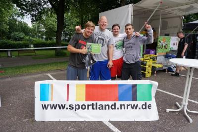 Foto zur Meldung: Lindhorster Basketballer bei NRW-Streetballtour im Finale