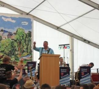Wiesenfestnachlese - Rede des Ersten Bürgermeisters Stefan Busch am Wiesenfestsonntag (Bild vergrößern)