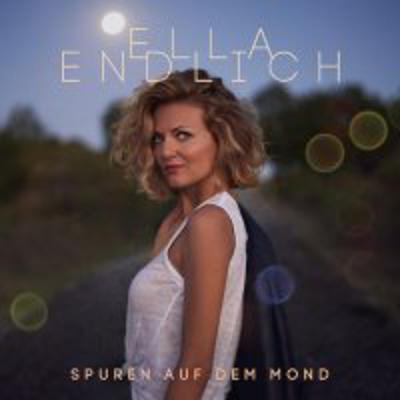 Foto zur Meldung: Ella Endlich - Spuren Auf Dem Mond (Universal Music)