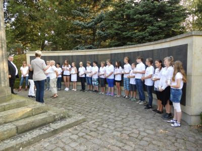Mahn- und Gedenktreffen am 10. September 2016 im Lager Mühlberg (Bild vergr&ouml;&szlig;ern)