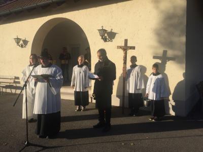 Foto zur Meldung: Gläubige in Miltach gedenken ihrer Verstorbenen