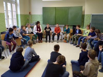 Foto zur Meldung: Eine Bürgermeisterin zum Anfassen - Bürgermeistersprechstunde in der Grundschule „Fritz Reuter“ in Crivitz