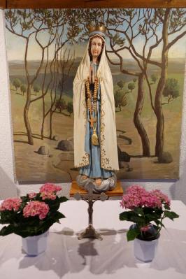 Foto zur Meldung: Feier zu 100 Jahre Marienerscheinungen in Fatima