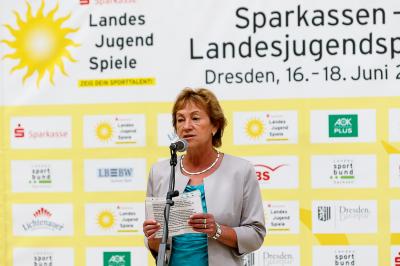 Foto: LSB-Vizepräsidentin Angela Geyer Foto zur Meldung: 5.700 Aktive beim Nachwuchshöhepunkt des Landessportbundes Sachsen