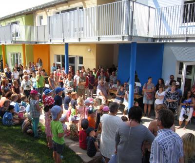 Einladung zur offiziellen Einweihung, zum Sommerfest und Tag der offenen Tür im Kindergarten Kirchweg 10 (Bild vergrößern)