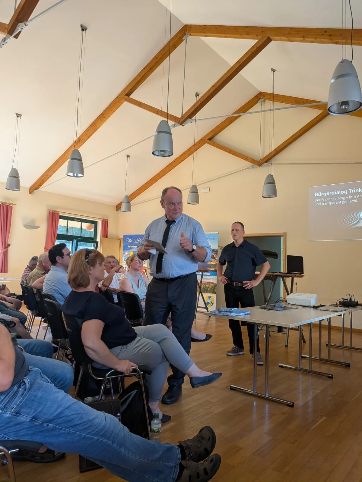 Versammlung zur TW-Versorgung (7)