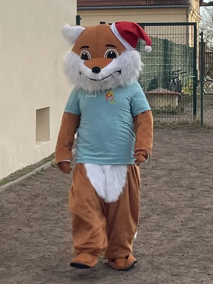 Übergabe Sport-Shirts