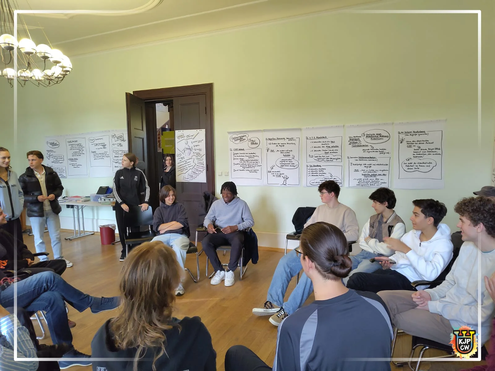 🏠✊ Unser Raum. Unsere Ideen. Gemeinsam gestalten!