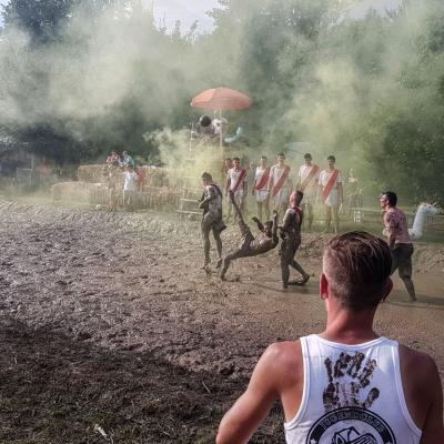 Schlammfußballtunier 2017 in Staupitz (Foto: Sarah Gleitsmann) (Bild vergr&ouml;&szlig;ern)