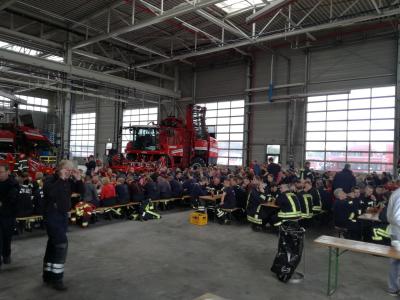Foto zur Meldung: Feldküchenteam der Feuerwehr Bippen bei FB Nord-Übung