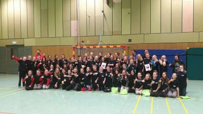 Vorschaubild zur Meldung: Riesen-Spaß und Top-Talente beim Turnier der weiblichen D-Jugendmannschaften in Vöhrum