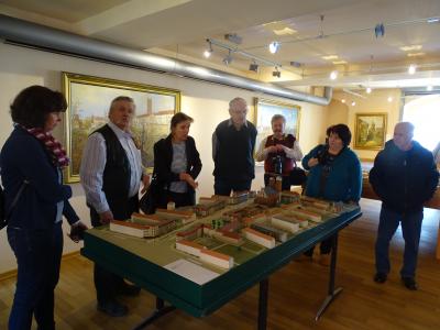 Vorschaubild zur Meldung: Nach inspirierender Exkursion tagt die AG Museum wieder in Kyritz