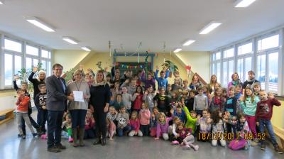 Foto zur Meldung: Zu-Fuß-Geh-Tag auch an den Pellenz-Schulen