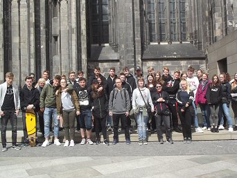 Köln, wir kommen - Abschlussfahrt der Klassen 10a und 10b (Bild vergrößern)
