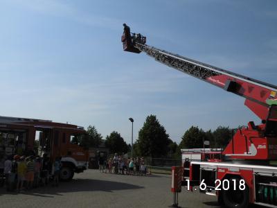 Foto zur Meldung: Am Kindertag bei der Freiwilligen Feuerwehr Crivitz