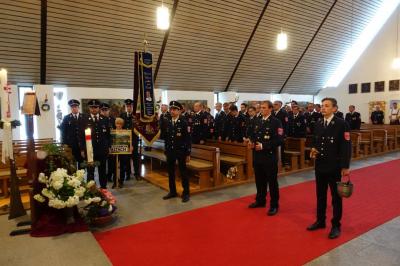 Foto zur Meldung: Totengedenken für die Verstorbenen der Miltacher Feuerwehr