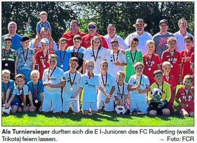 Gastgeber Ruderting behält Cup; 3:0 im Finale gegen DJK Eintracht