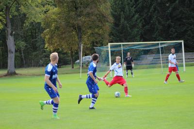 Auch die Spielmacherqualitäten von FC Mittelfeldspieler Dennis Martens, hier in Aktion im Auswärtsspiel in Grabow, werden  wieder voll gefordert sein. (Bild vergrößern)