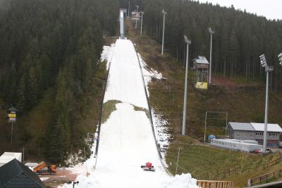 Wind und Dauerregen verhindern eine Austragung des Weltcup-Skispringens in Titisee-Neustadt - Bild: Joachim Hahne / johapress