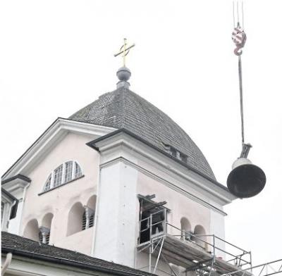 Fast fünf Jahre ist es her, dass das neue Geläut in die Rundkirche eingebaut wurde. Nun feiert Oberneisen den 200. Geburtstag des ortsbildprägenden Gotteshauses. Archivfoto: Uli Pohl