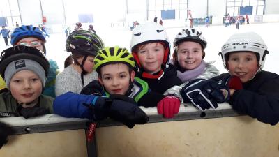 Wintersporttag in der Eislaufhalle St. Maur Pforzheim (Bild vergrößern)