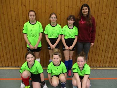 Foto zur Meldung: Kicken, Köpfchen, Kampfgeist - Unsere Mädels beim Fußballturnier