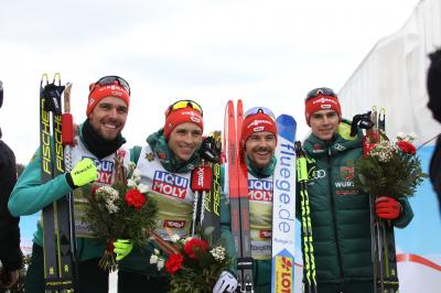Johannes Rydzek, Eric Frenzel, Fabian Rießle und Vincenz Geiger haben Team-Silber gewonnen - Foto: Joachim Hahne / johapress