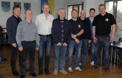 vlnr.: Dirk Jaeger, Harald Mally, Jürgen Ebering, Rüdiger Bock, Mark Brehme, Ulli Hauter, Marcell Camacho, Michael Bogowsky (Foto: Nordmann-Fotografie)