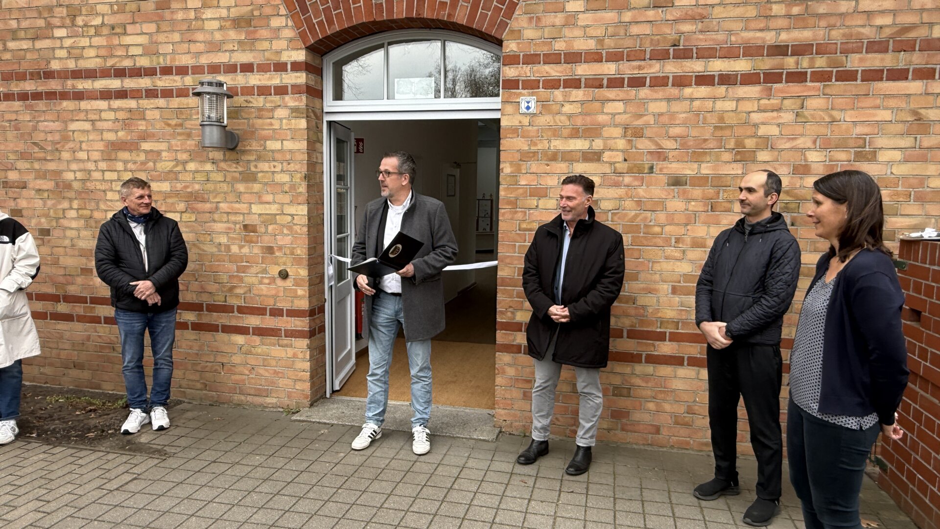Einweihung der sanierten "Baracke 34" in der Wilhelmstraße