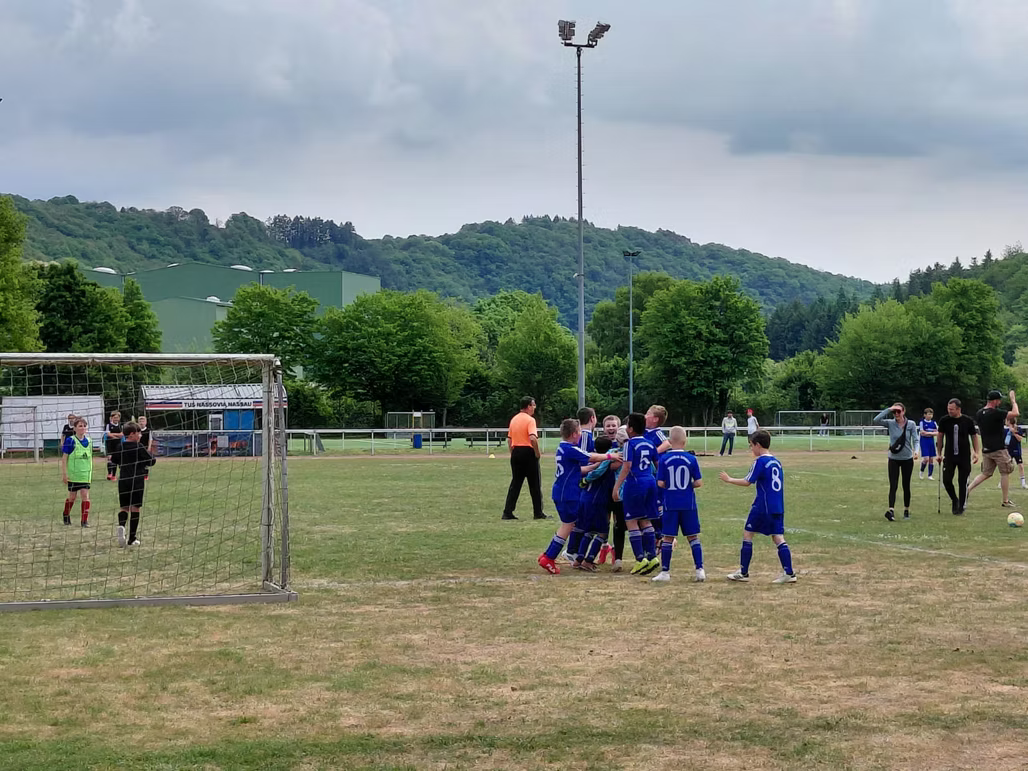 Fußball