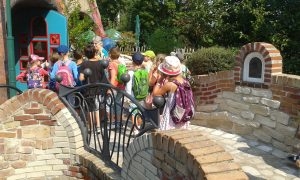 Besuch des Hundertwasserturms in Abensberg