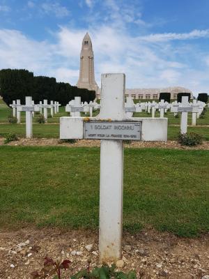 Vorschaubild zur Meldung: WHG-Schüler besuchen Gedenkstätte in Verdun