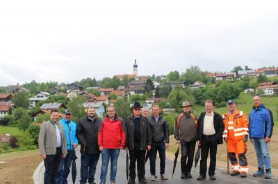 Foto zur Meldung: Statement zur Abnahme „Baugebiet am Sonnenhang“ in Moosbach