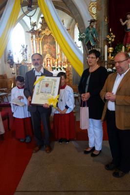 Foto zur Meldung: Unsere Pfarrgemeinde gratuliert Alois Pielmeier zum 70. Geburtstag