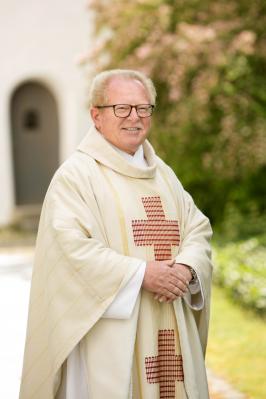 Foto zur Meldung: Unser Pfarrer blickt auf die 40 Jahre als Priester zurück
