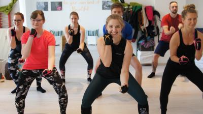 Fit durch Piloxing