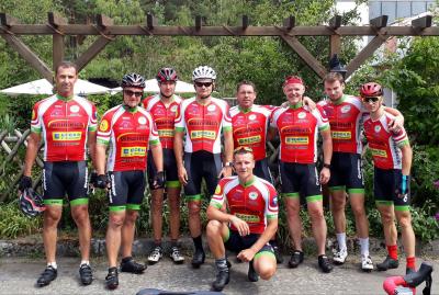 Das Grebser Cycling Team, das jedes Jahr mit einer starken Mannschaft am Rietzer Einzelzeitfahren teilnimmt. Foto: privat