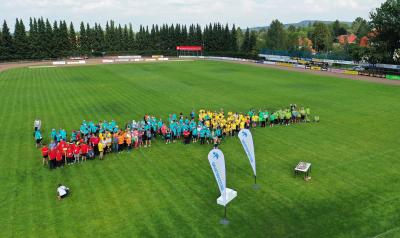 Foto: Luftaufnahme vom 25. Sportfest für Menschen mit Behinderung Foto zur Meldung: 213 Sportler beim 25. Sportfest für Menschen mit Behinderung