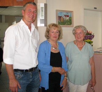 Von links: Andreas Prüfer, Künstlerin Ingeborg Gerk und 1. Beigeordnete Anita Pecka